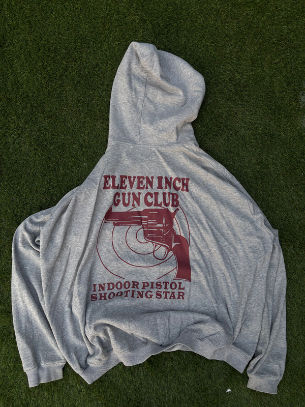 Vetements 'Gun Club' hoodie
Size:medium baggy