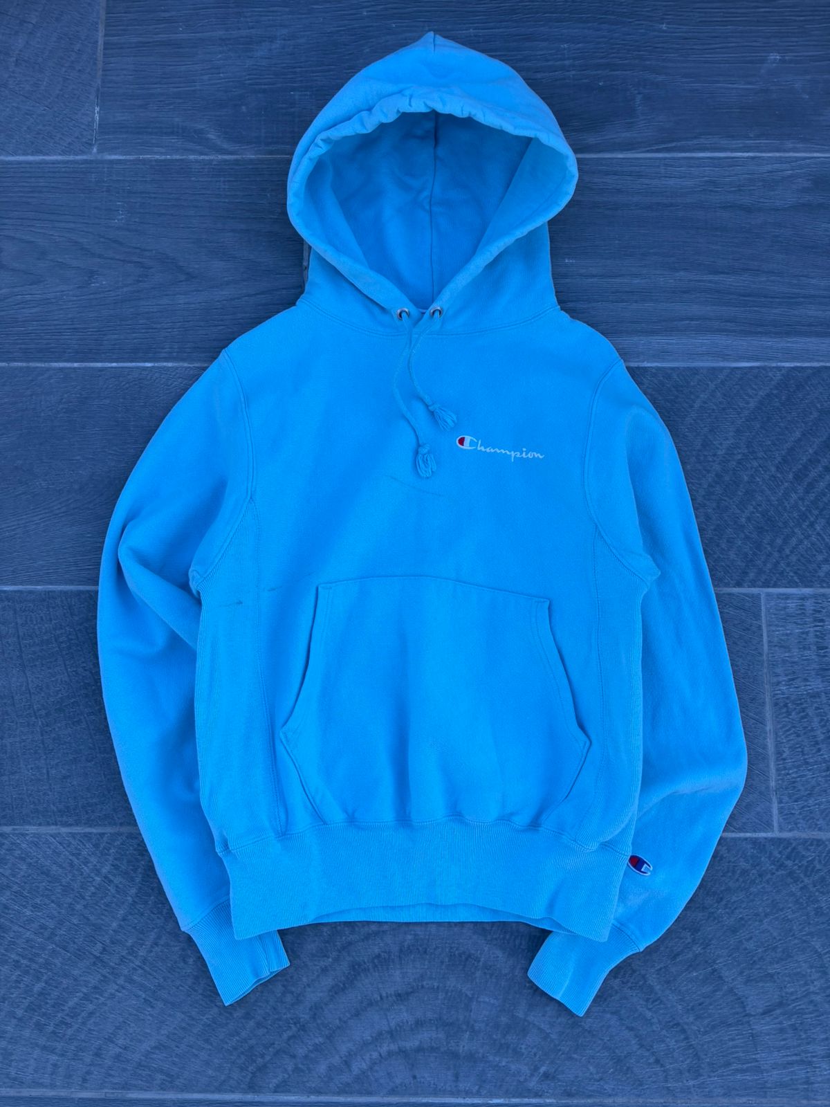 Heavy Champion baby blue hoodie