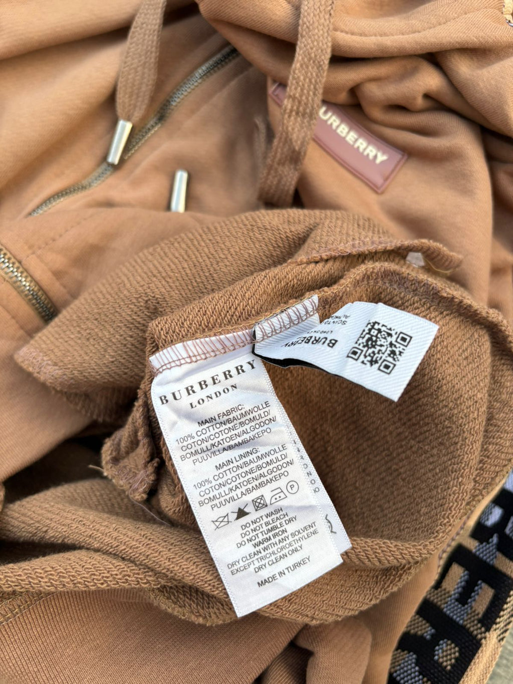 Burberry-style zip-up hoodie