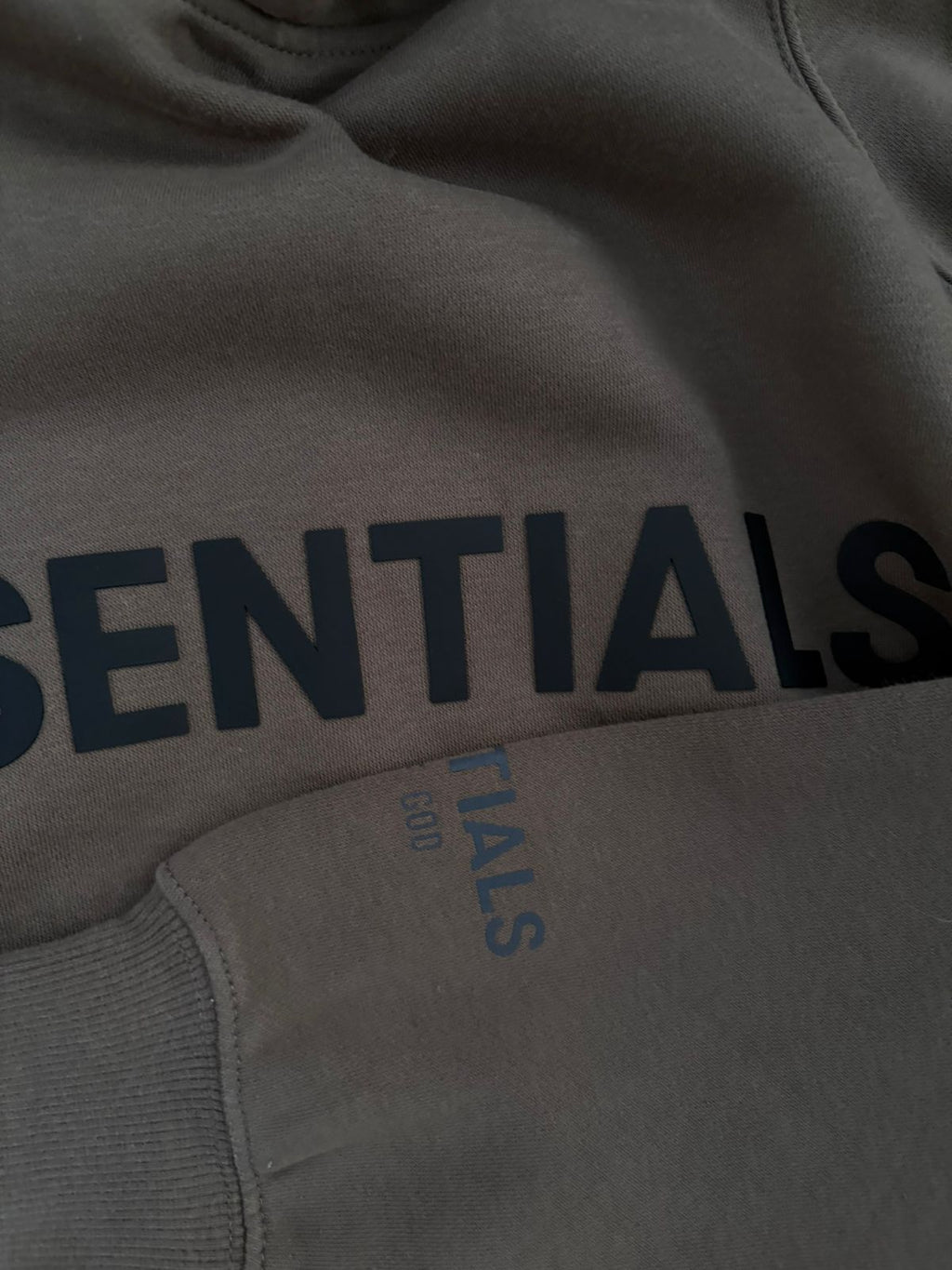 Biege essentials hoodie