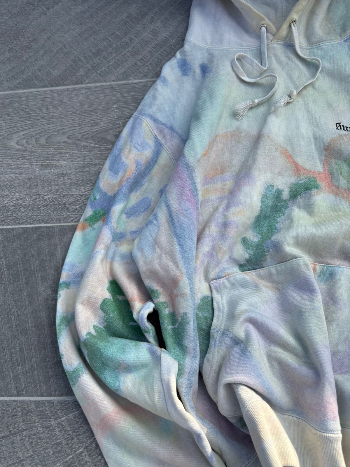 Supreme Landscape Hooded