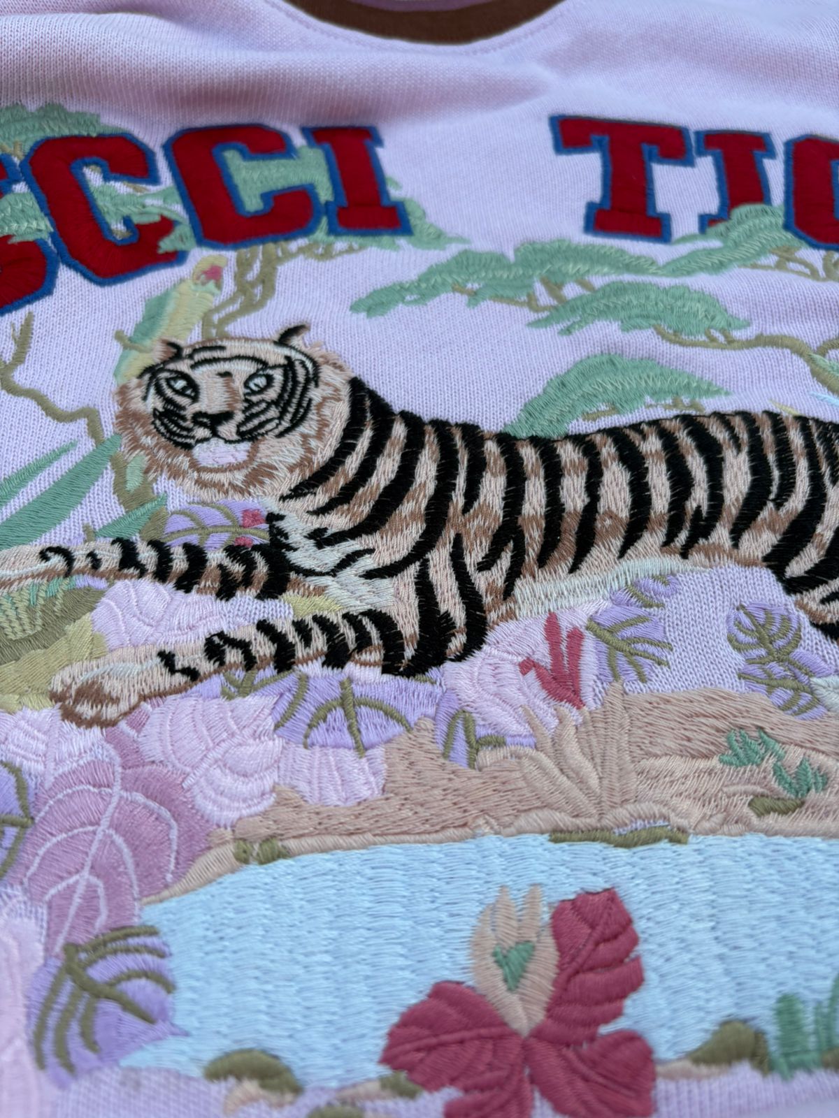 Gucci Tiger sweatshirt