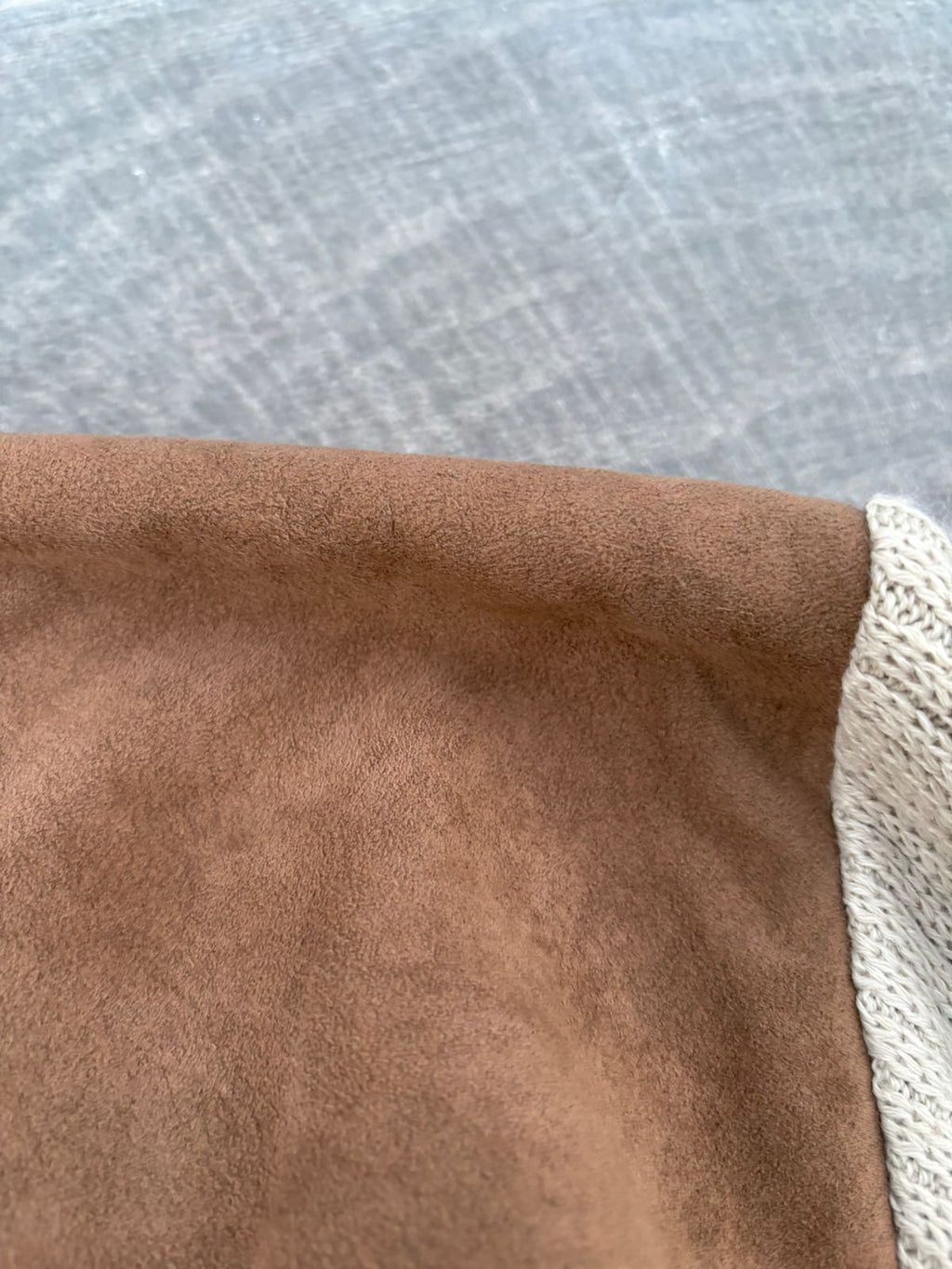 GUY de BERAC beige cardigan