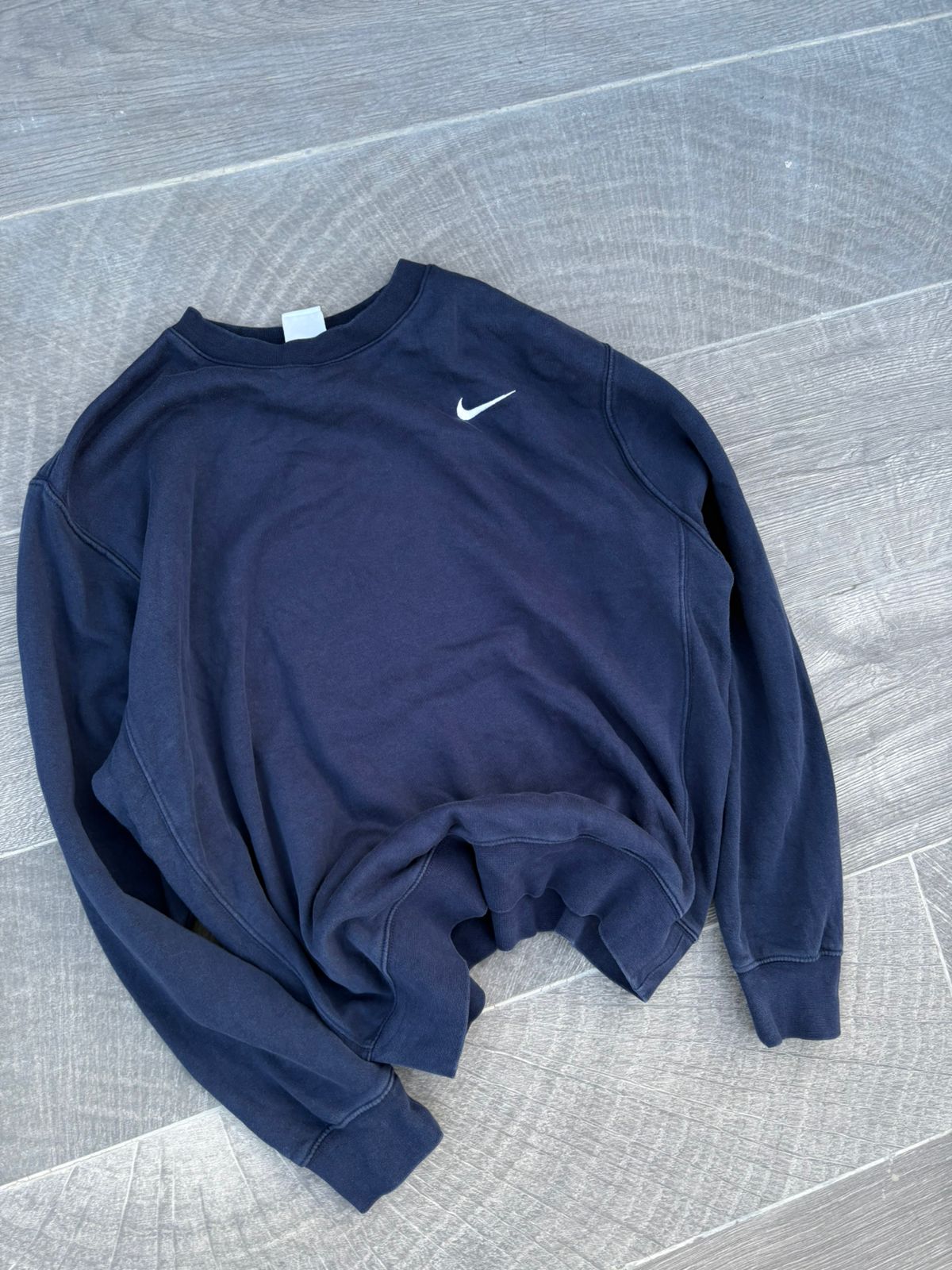 Navy nike solo swoosh crewneck