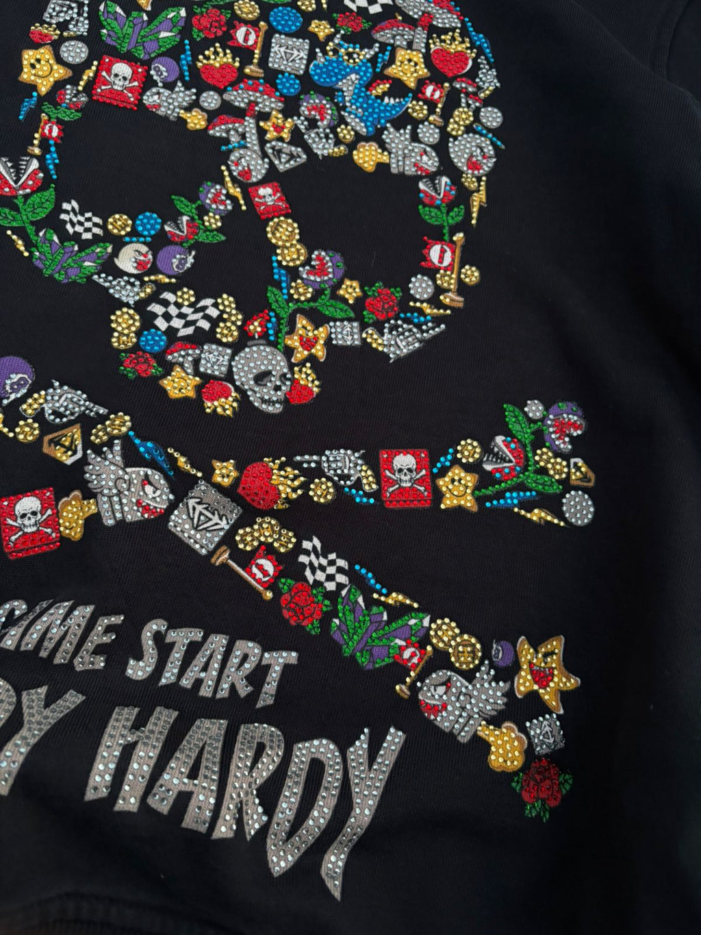 "Game Start Hardy Hardy" sweatshirt