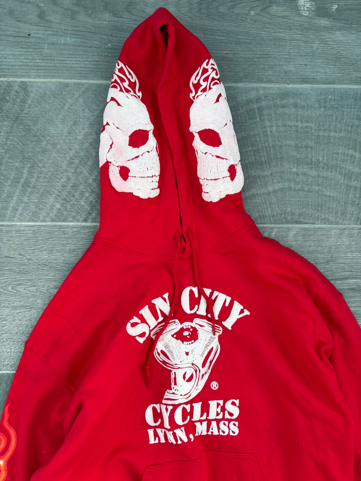 vintage red Sin City Cycles hoodie