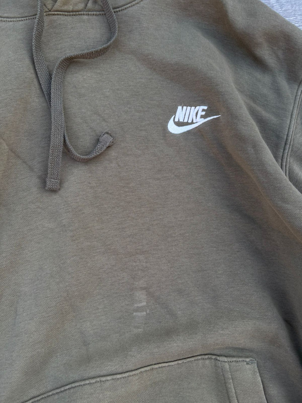 Nike Club Small Logo hoodie