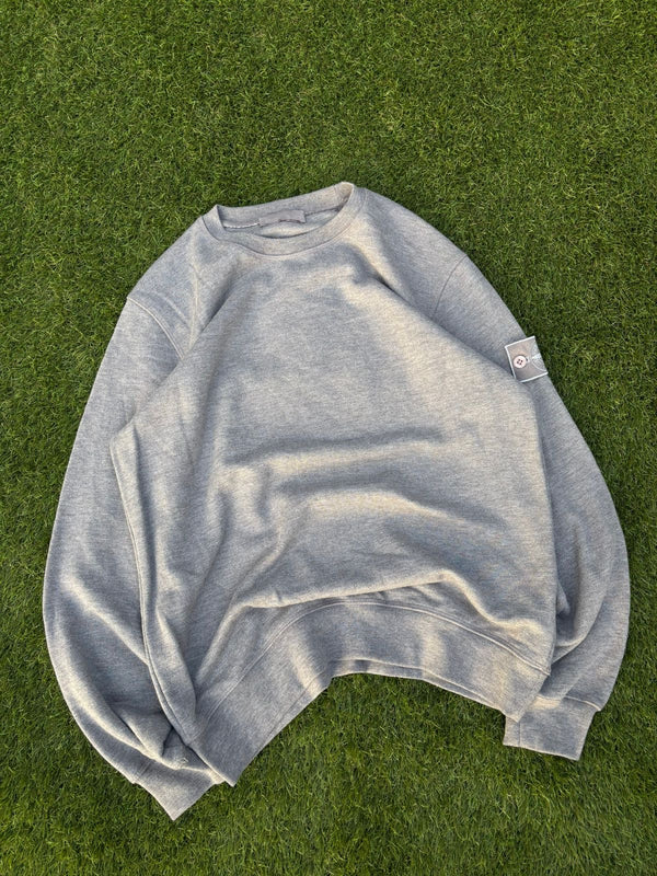 Stone Island crew-neck sweatshirt
Size:small baggy