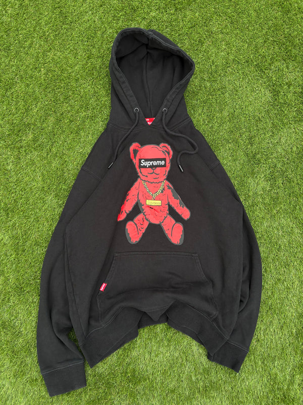 black Supreme x Undercover Bear Hoodie 
Size:medium