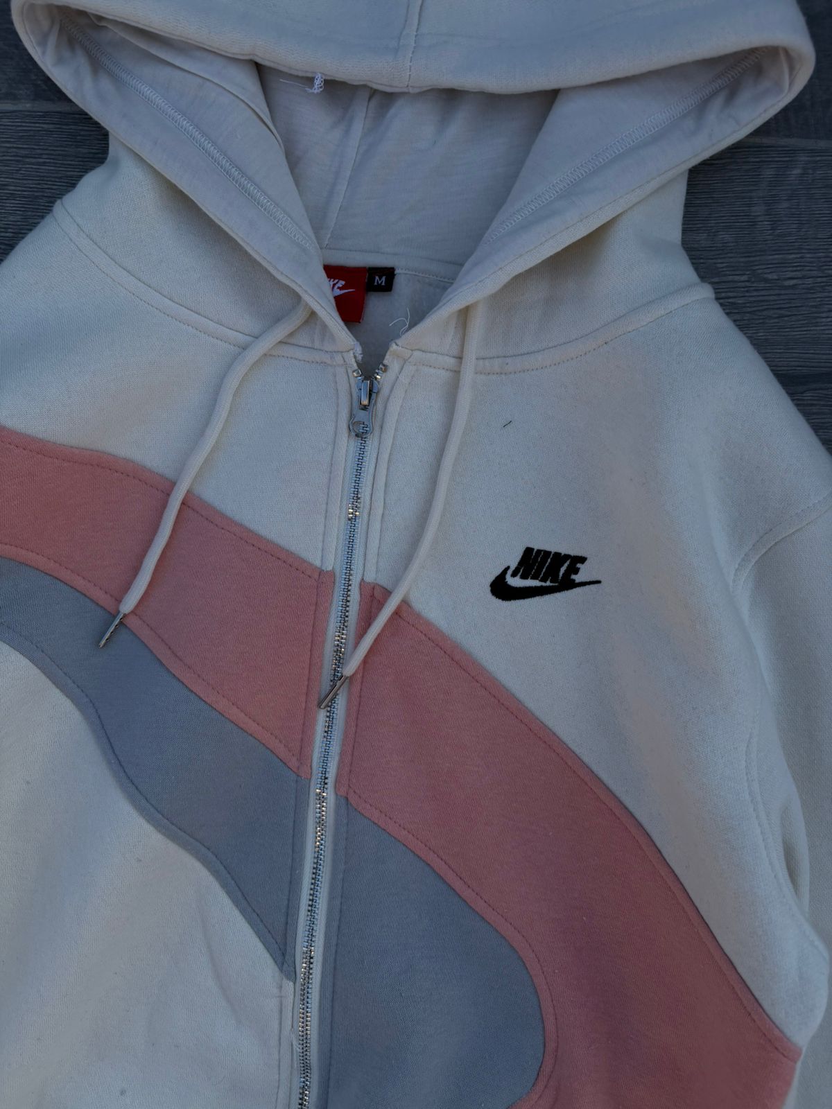 Nike Women’s Windrunner Full Zip Hoodie