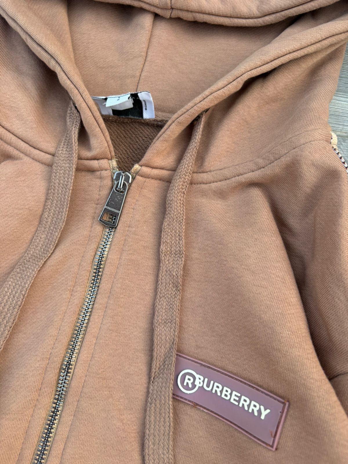 Burberry-style zip-up hoodie