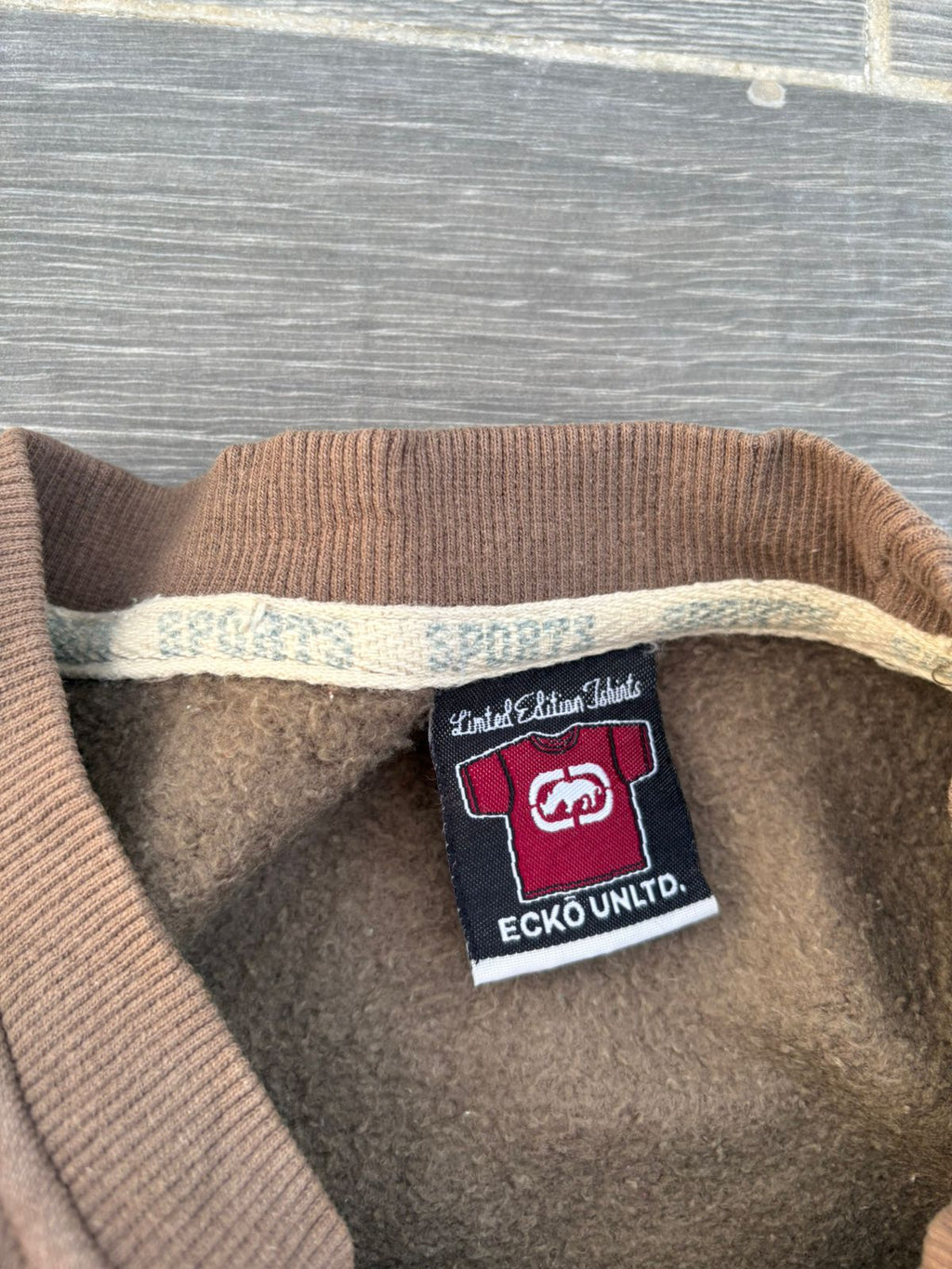 brown Ecko Unltd crewneck