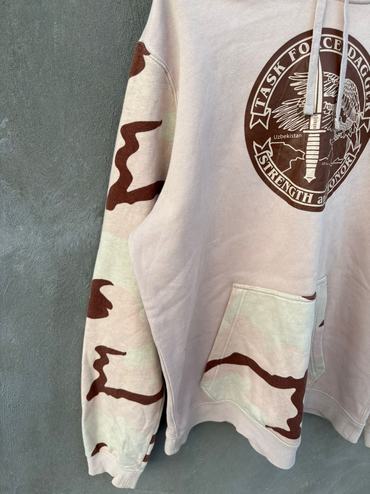 Black multiple nike hoodie