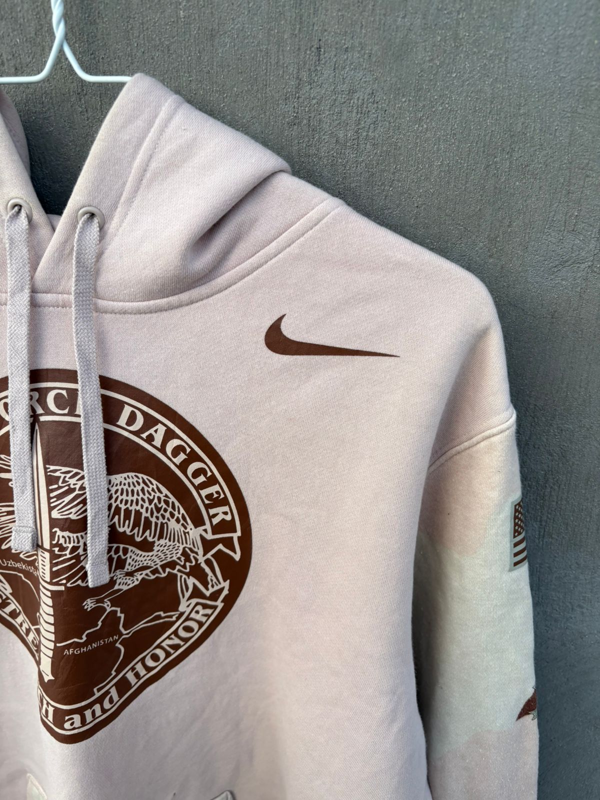 Black multiple nike hoodie