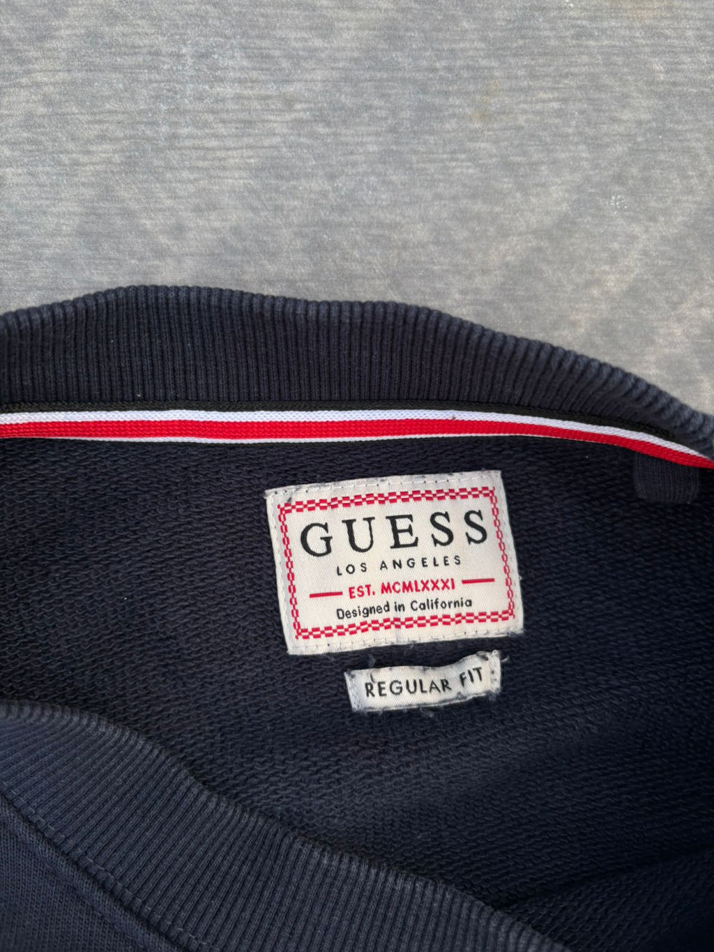 Guess navy Sweatshirt