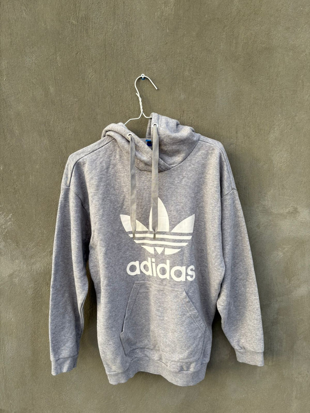 Gray big adidas Hoodie (s)