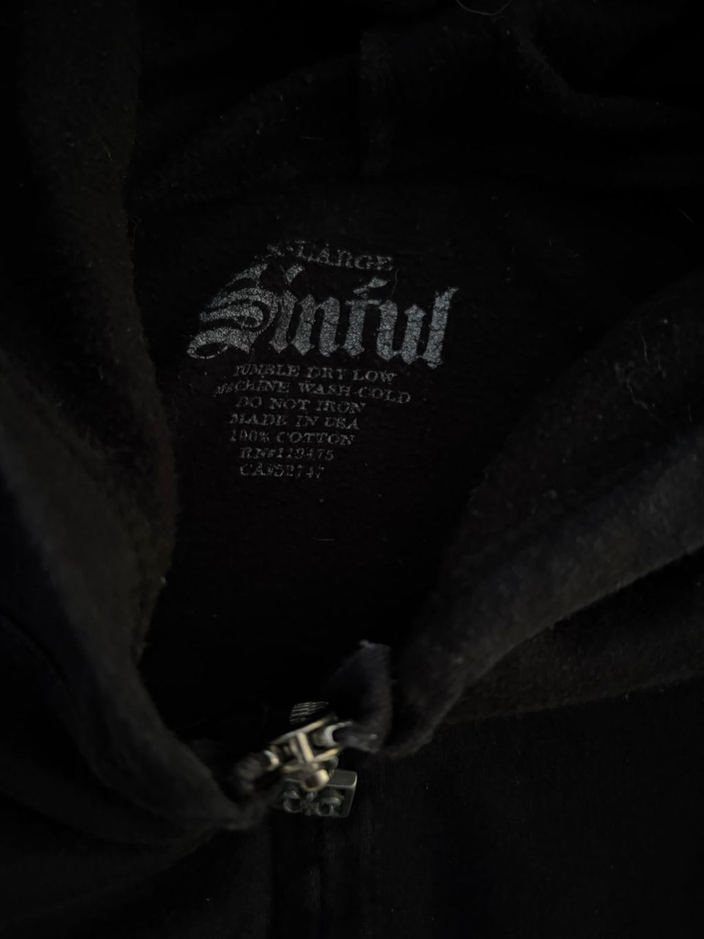 Black skull and roses zip up