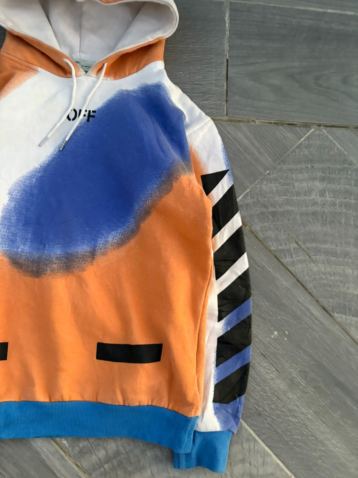 genuine Off-White c/o